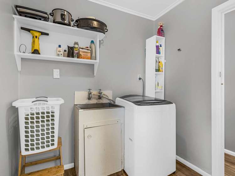 12 Hitchings Avenue Onekawa_18