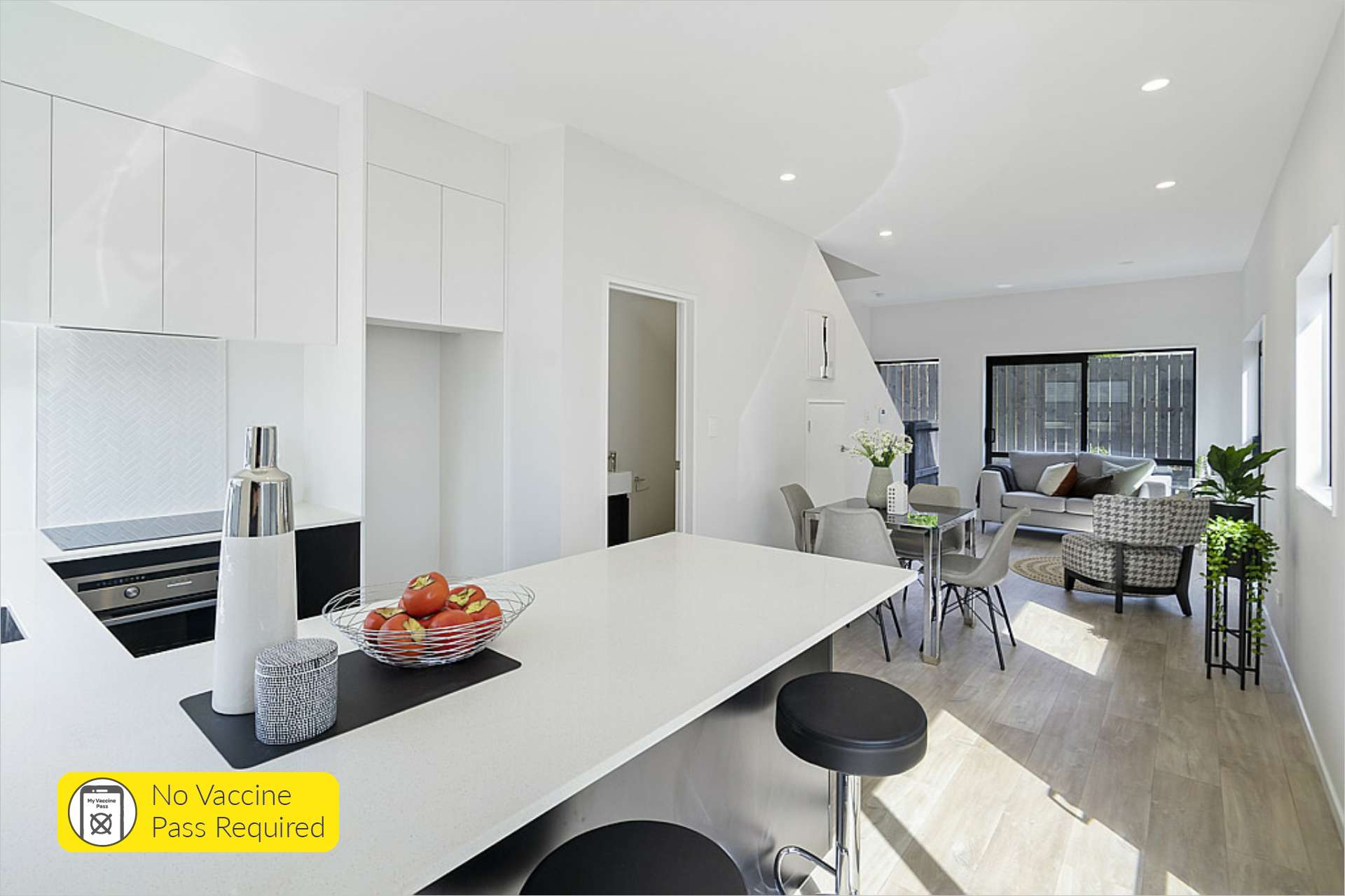 2/24 Andrew Road Howick_0