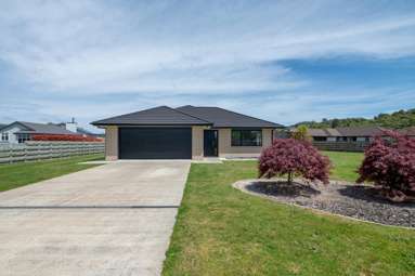 27 Pukeko Way_3