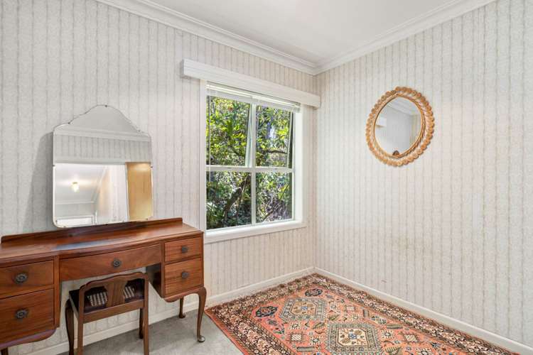 8 Sir George Back Street Opua_12