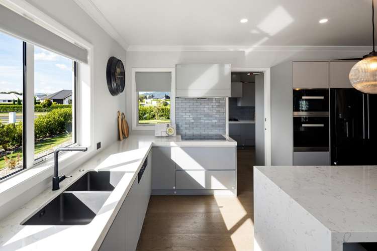 19 Mike Smith Drive Cambridge_15