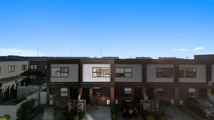 6 Magnetite Lane Flat Bush_22