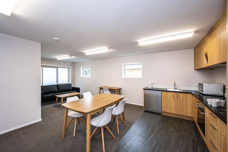 116-118 Browns Road_5