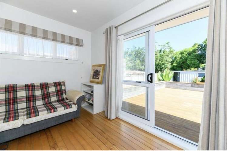 486 Te Atatu Road_5