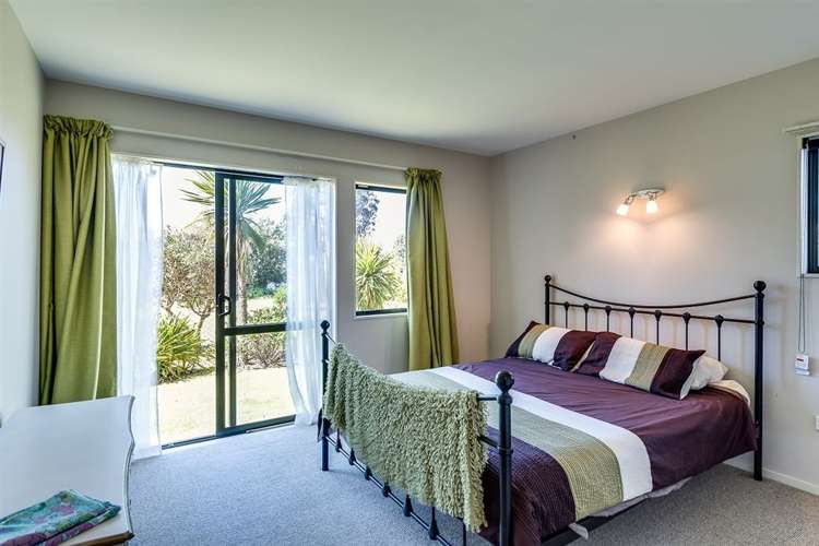 63 Gillies Crescent Waimarama_10