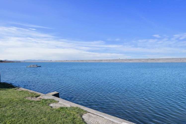 34 Pacific Drive Southbridge_23