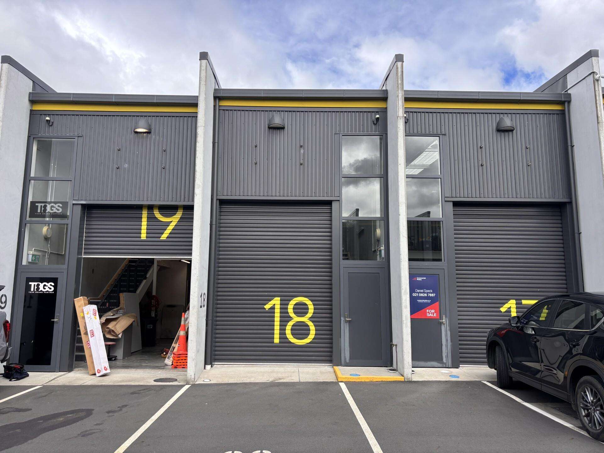 18/11 Northside Drive Whenuapai_0