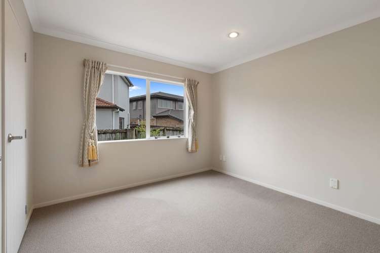11 Norwood Drive Flat Bush_13