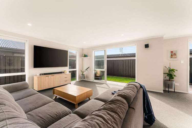 27 Empire Crescent Papamoa_9