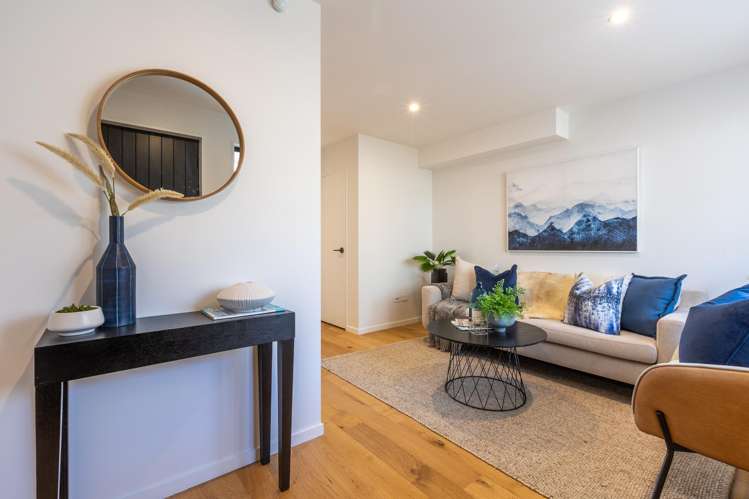 7/32 Karori Cresent Orakei_12