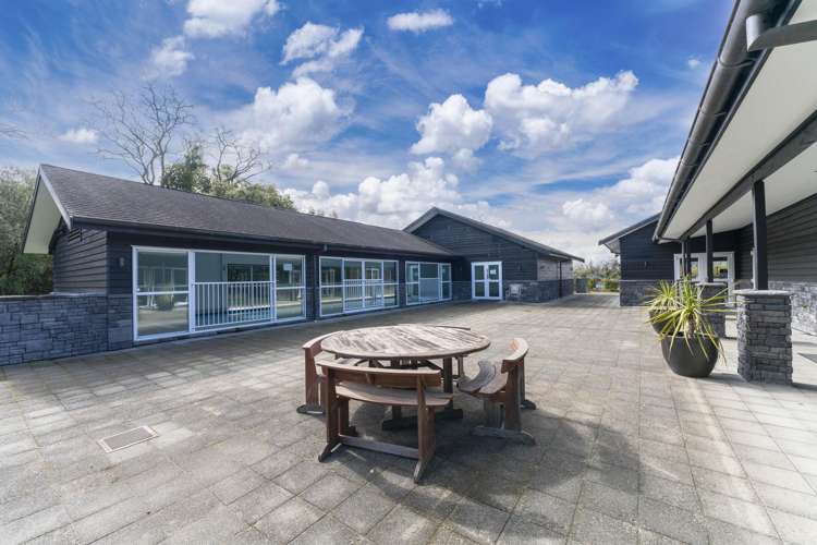 16 Parawera Drive Acacia Bay_12