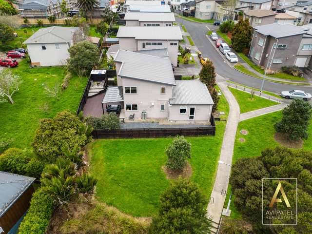 Small & Secure Suburb next to Glen Eden