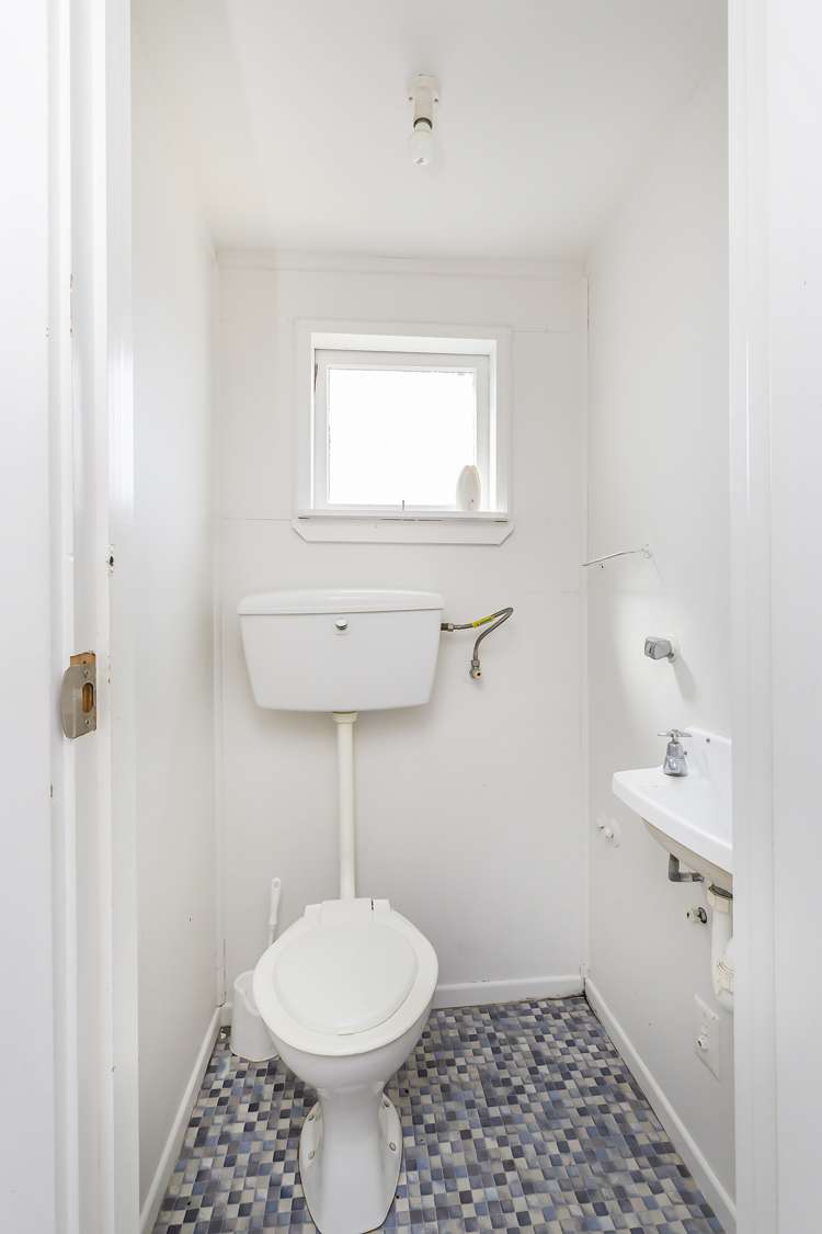 144 Rongotai Road Kilbirnie_10