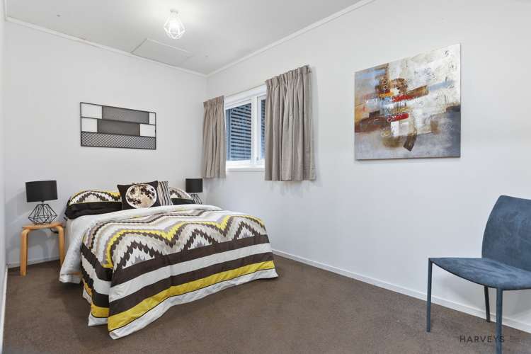 201 Godley Road Titirangi_21