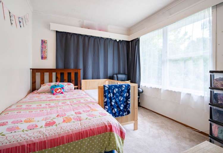 6 Takapu Street Henderson_5