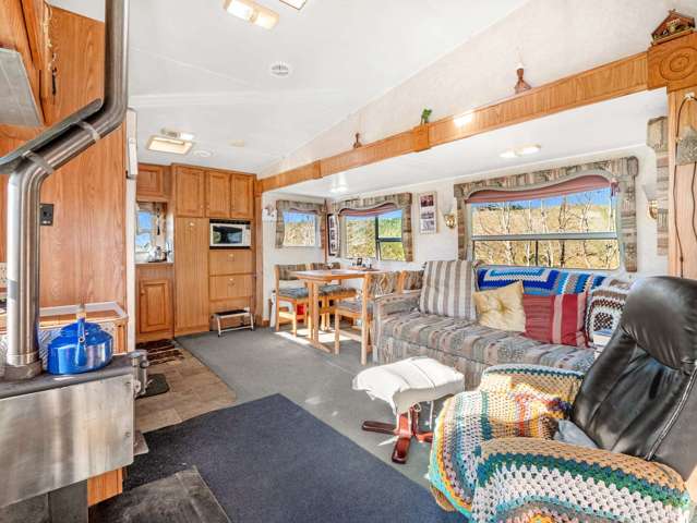 660 Cathedral Road Domett_4