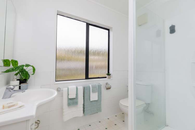 8 Furlong Crescent Churton Park_11