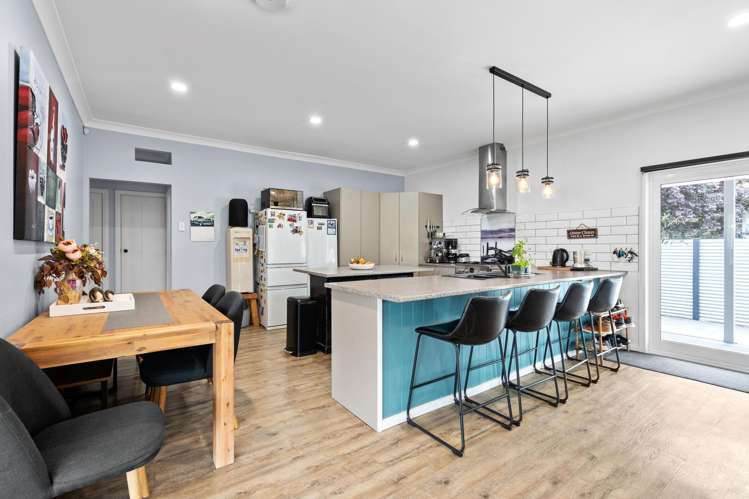 8 Masters Crescent Masterton District_5