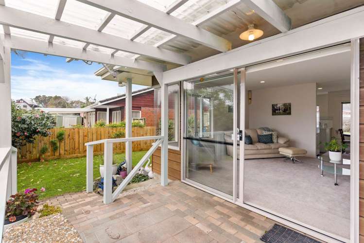 10 The Grove Red Beach_7