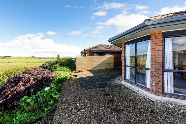 7 Friesian Place Grandview Heights_12