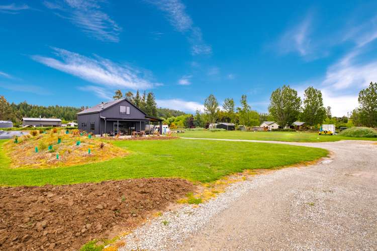 7 Loach Road Hawea Flat_10
