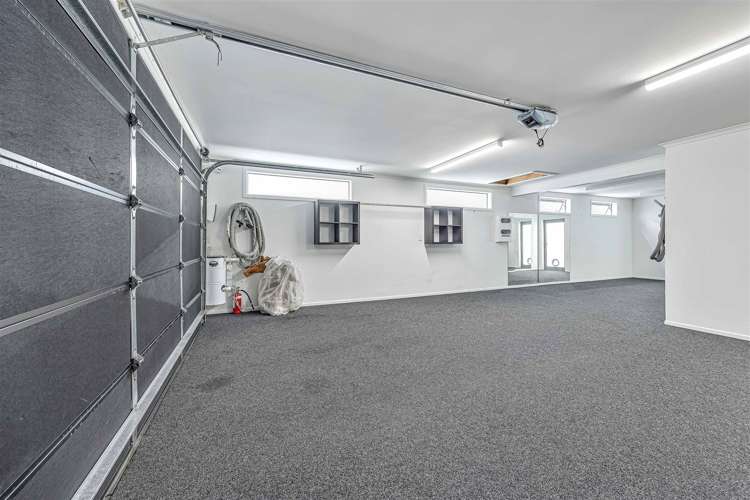 8 Mansion Court West Harbour_18