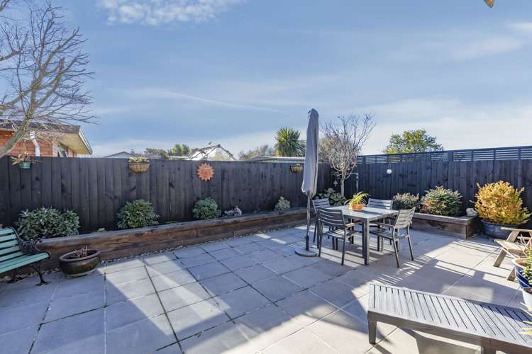 2/12 Giles Place Shirley_12