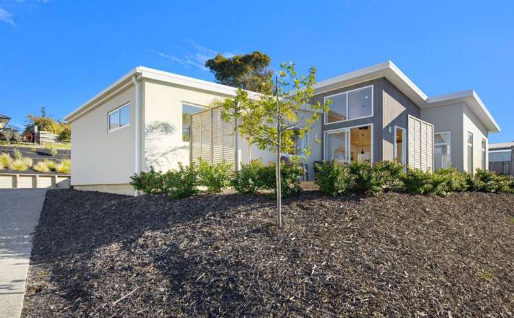 71 Les Wakefield Road_0