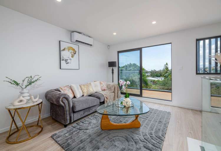 2/88 Webster Avenue Mt Roskill_1
