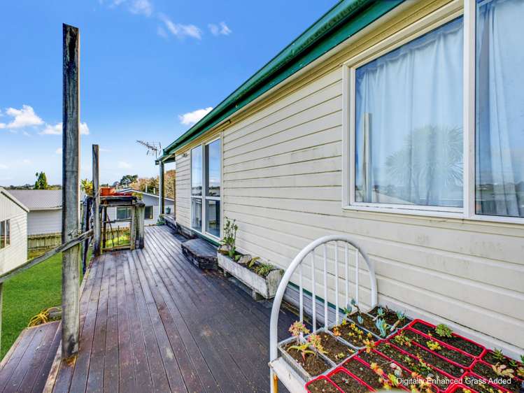 71 Oranga St Westown_30