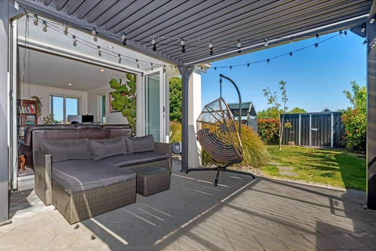 49 Sterling Park Lytton West_17