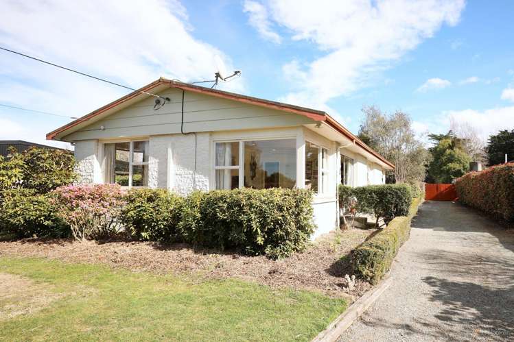 69 Main North Road Geraldine_9