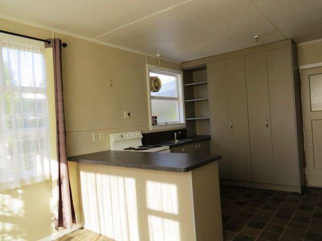 84 Park Road Carterton_2