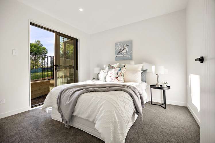 8/41 Seaside Avenue Waterview_15