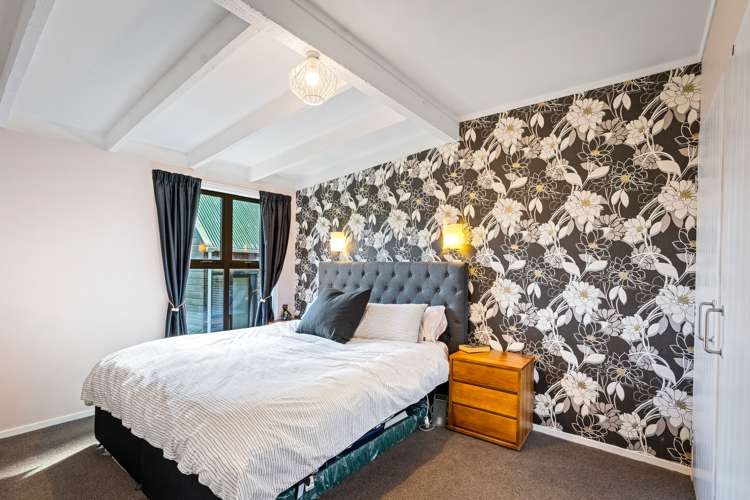 5/8 Elphinstone Avenue Strathmore Park_11