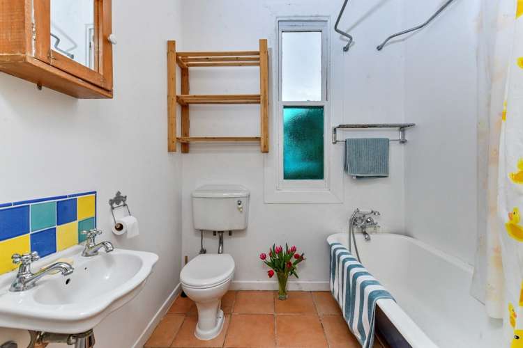 9 High Street Devonport_10