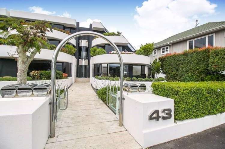 2/43 Tamaki Drive Mission Bay_2