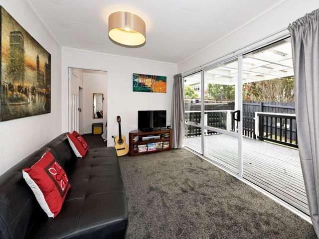 4/54 View Road Henderson_3