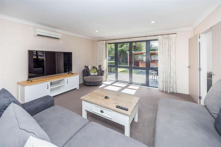 36 Wentworth Drive Rototuna North_13