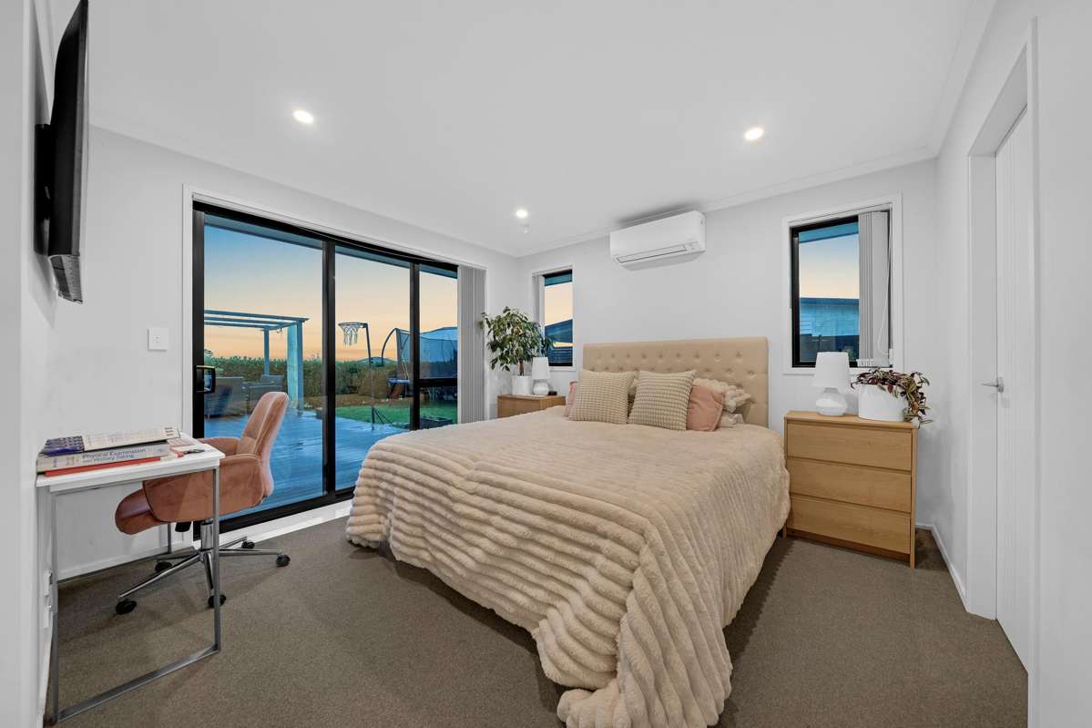 23 CULVERWELL CRESCENT_4