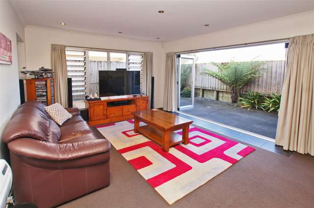 1h Charlemont Street Whitiora_2