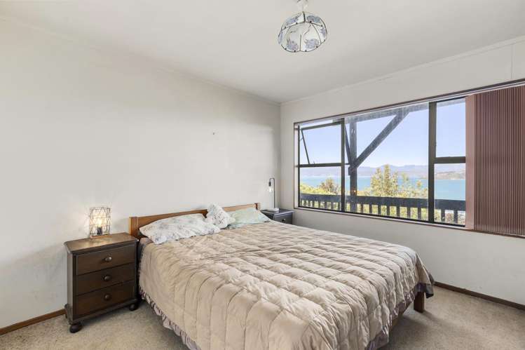 1 & 2/60 Barnard Street Wadestown_7
