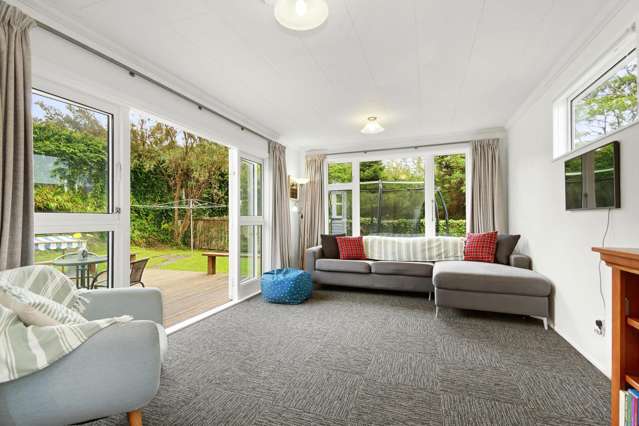 8 Lees Grove Wainuiomata_2