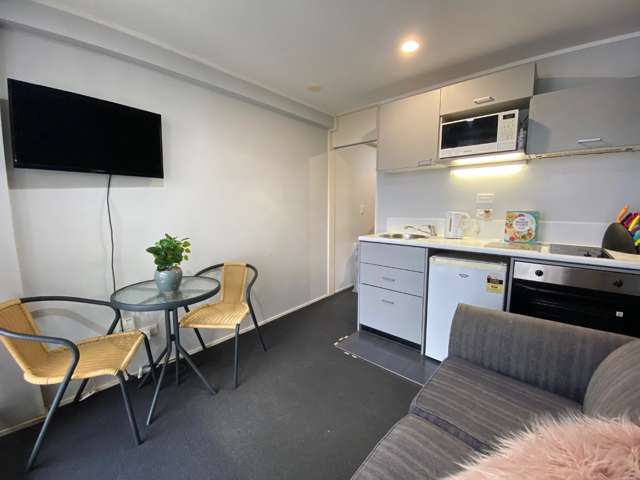 816/72 Nelson Street Auckland Central_1