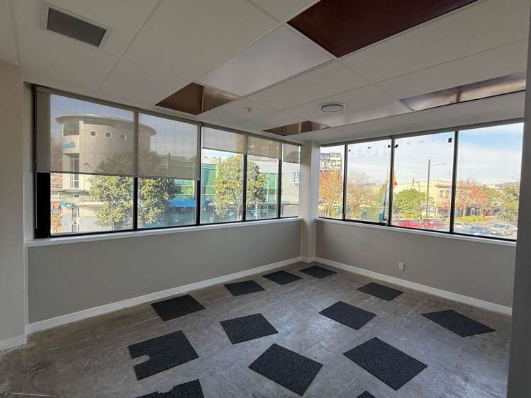 3053 Great North Road New Lynn_1