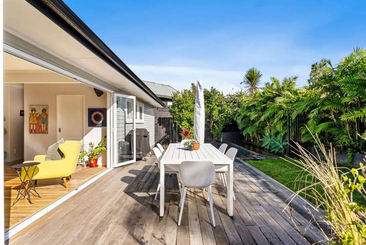 17 Modena Crescent Saint Heliers_11