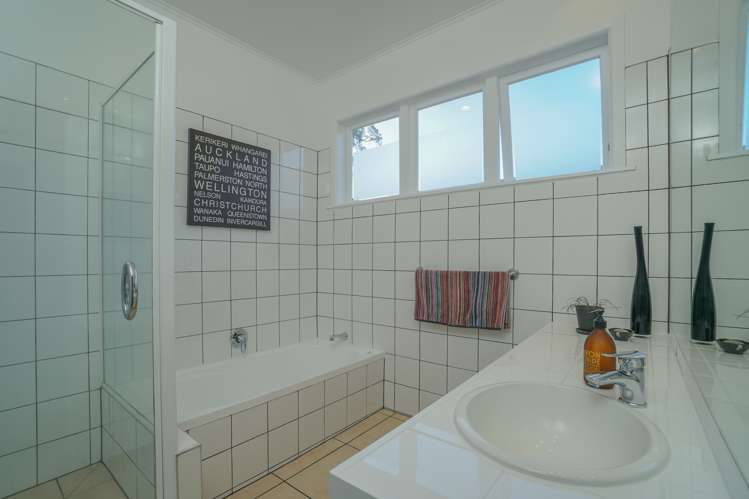 5 Irirangi Road Greenlane_18