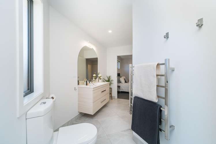 2 Seddon Street Takaro_25