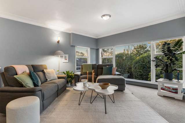 12 Fairleigh Avenue Mount Albert_3