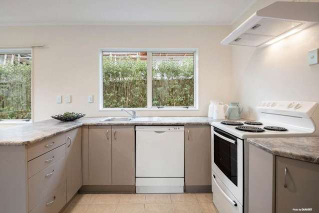 52a Commissariat Road Mount Wellington_3